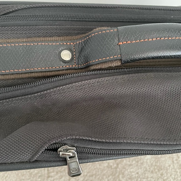 Longchamp Lugagage carry on with wheeels - Picture 6 of 16